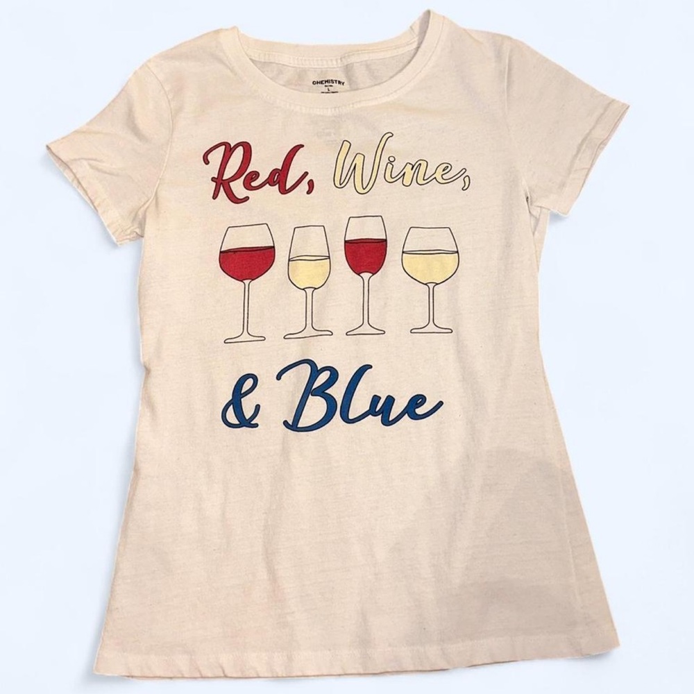 Chemistry Tee with Wine Glasses Print